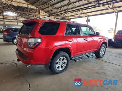 Trzecie zdjęcie samochodu z tyłu: 2018 TOYOTA 4RUNNER SR5 PREMIUM VIN:JTEBU5JR7J5528660 - miniatura