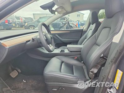Zdjęcie 7 z 12 samochodu: 2023 TESLA MODEL Y VIN:7SAYGDEE2PF892258 - miniatura