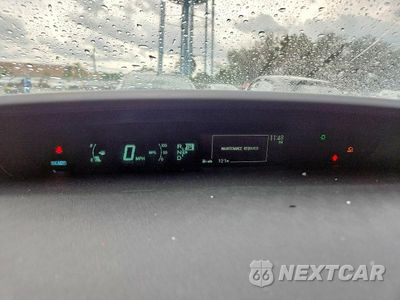 Zdjęcie 9 z 12 samochodu: 2013 TOYOTA PRIUS PERSONA SERIES SE VIN:JTDKN3DUXD5608898 - miniatura