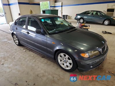 Czwarte zdjęcie samochodu z boku: 2002 BMW 325 I VIN:WBAET37492NJ21457 - miniatura