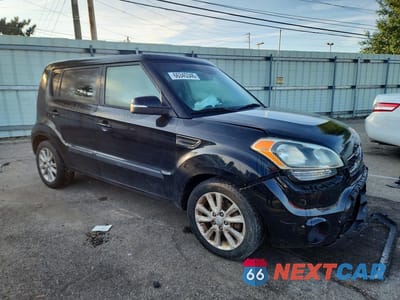 Czwarte zdjęcie samochodu z boku: 2013 KIA SOUL + VIN:KNDJT2A66D7511512 - miniatura