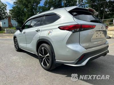Drugie zdjęcie samochodu z przodu: 2022 TOYOTA HIGHLANDER XSE VIN:5TDLZRBH1NS216003 - miniatura