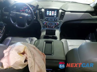 Zdjęcie 8 z 14 samochodu: 2018 CHEVROLET TAHOE K1500 LT VIN:1GNSKBKC1JR132324 - miniatura