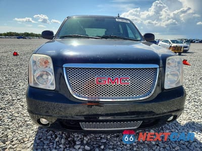 Piąte zdjęcie samochodu w środku: 2009 GMC YUKON DENALI VIN:1GKFK03289R200722 - miniatura