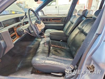 Zdjęcie 7 z 12 samochodu: 1992 CADILLAC DEVILLE VIN:1G6CD53B0N4315251 - miniatura