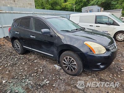 Czwarte zdjęcie samochodu z boku: 2011 NISSAN ROGUE S VIN:JN8AS5MV2BW272037 - miniatura