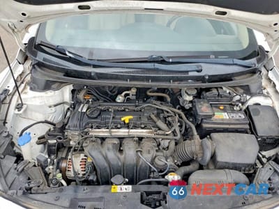 Zdjęcie 11 z 12 samochodu: 2013 HYUNDAI ELANTRA GT BASE VIN:KMHD35LE5DU088535 - miniatura