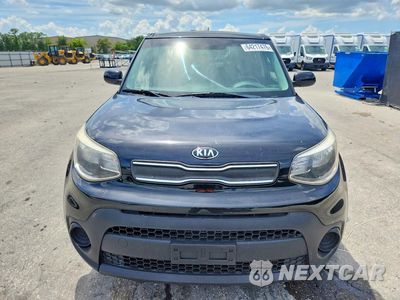 Piąte zdjęcie samochodu w środku: 2019 KIA SOUL BASE VIN:KNDJN2A24K7671277 - miniatura