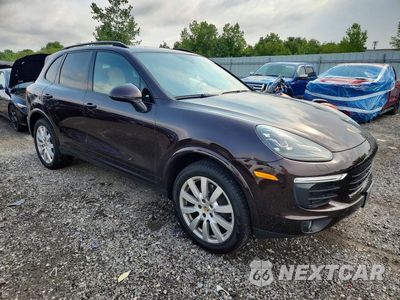 Czwarte zdjęcie samochodu z boku: 2018 PORSCHE CAYENNE CAYENNE VIN:WP1AA2A29JKA03464 - miniatura