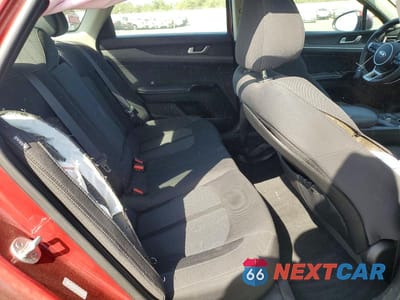 Zdjęcie 10 z 12 samochodu: 2021 KIA K5 LXS VIN:5XXG14J22MG076939 - miniatura