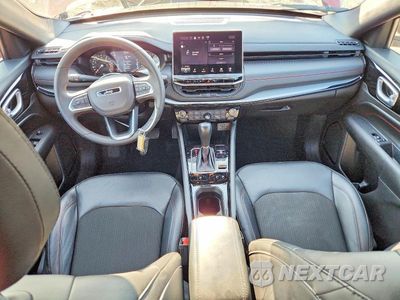 Zdjęcie 8 z 13 samochodu: 2025 JEEP COMPASS TRAILHAWK VIN:3C4NJDDN8ST581382 - miniatura