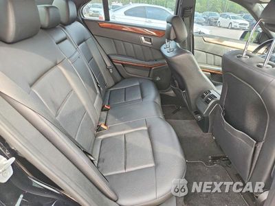 Zdjęcie 10 z 12 samochodu: 2012 MERCEDES-BENZ E 350 VIN:WDDHF5KB9CA531439 - miniatura