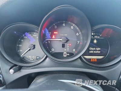 Zdjęcie 9 z 13 samochodu: 2024 PORSCHE MACAN BASE VIN:WP1AA2A51RLB04076 - miniatura