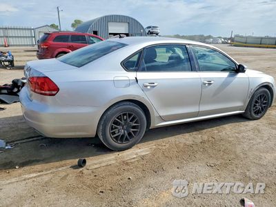 Trzecie zdjęcie samochodu z tyłu: 2014 VOLKSWAGEN PASSAT S VIN:1VWAP7A34EC009708 - miniatura