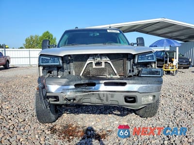 Piąte zdjęcie samochodu w środku: 2004 CHEVROLET SILVERADO K1500 VIN:2GCEK19T341169166 - miniatura