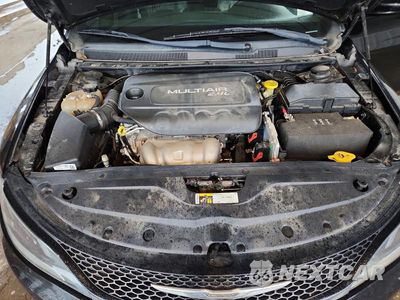 Zdjęcie 11 z 13 samochodu: 2015 CHRYSLER 200 S VIN:1C3CCCBB4FN750098 - miniatura