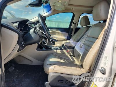 Zdjęcie 7 z 13 samochodu: 2017 FORD ESCAPE TITANIUM VIN:1FMCU0J95HUE15670 - miniatura