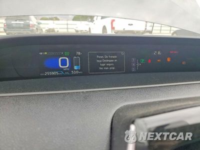 Zdjęcie 9 z 12 samochodu: 2016 TOYOTA PRIUS THREE VIN:JTDKARFU1G3020786 - miniatura