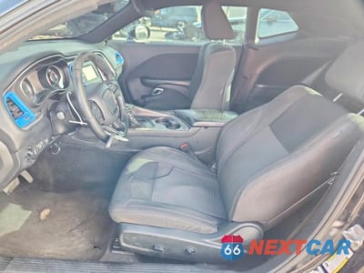Zdjęcie 7 z 12 samochodu: 2015 DODGE CHALLENGER SXT VIN:2C3CDZAG6FH711423 - miniatura