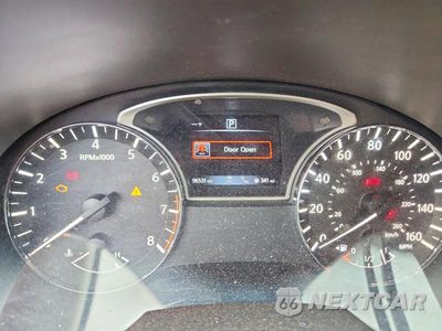 Zdjęcie 9 z 13 samochodu: 2018 NISSAN ALTIMA 2.5 SV VIN:1N4AL3AP4JC257807 - miniatura