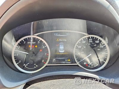 Zdjęcie 9 z 12 samochodu: 2016 NISSAN SENTRA SV VIN:3N1AB7AP5GY267477 - miniatura