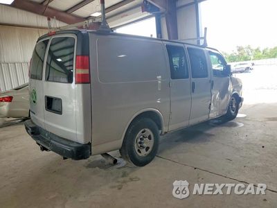 Trzecie zdjęcie samochodu z tyłu: 2014 CHEVROLET EXPRESS G2500 VIN:1GCWGFCG0E1124966 - miniatura