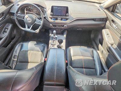 Zdjęcie 8 z 12 samochodu: 2021 NISSAN ALTIMA SR VIN:1N4BL4CW7MN306599 - miniatura