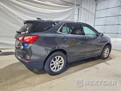 Trzecie zdjęcie samochodu z tyłu: 2020 CHEVROLET EQUINOX LT VIN:3GNAXUEV6LS536354 - miniatura