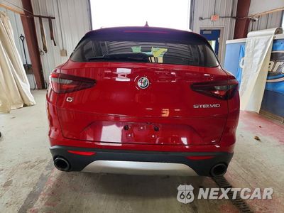 Zdjęcie 6 z 13 samochodu: 2019 ALFA ROMEO STELVIO VIN:ZASPAKAN4K7C31244 - miniatura