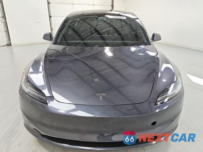 Piąte zdjęcie samochodu w środku: 2025 TESLA MODEL 3 VIN:5YJ3E1EB3SF884650 - miniatura