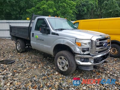 Czwarte zdjęcie samochodu z boku: 2012 FORD F350 SUPER DUTY FLATBED TRUCK VIN:1FTRF3B69CEC37506 - miniatura