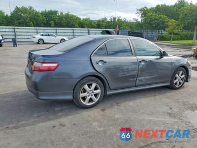 Trzecie zdjęcie samochodu z tyłu: 2007 TOYOTA CAMRY SE VIN:4T1BE46K57U632775 - miniatura