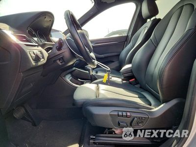 Zdjęcie 7 z 14 samochodu: 2018 BMW X1 SDRIVE28I VIN:WBXHU7C30J5L06211 - miniatura