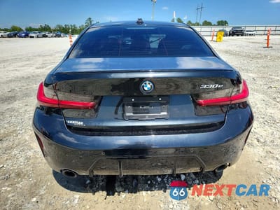 Zdjęcie 6 z 12 samochodu: 2023 BMW 330E VIN:3MW39FF00P8D73324 - miniatura
