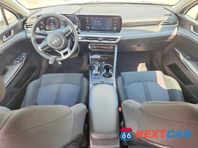 Zdjęcie 8 z 12 samochodu: 2023 KIA K5 LXS VIN:5XXG14J23PG218896 - miniatura