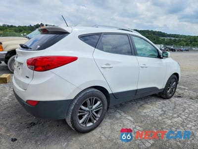 Trzecie zdjęcie samochodu z tyłu: 2015 HYUNDAI TUCSON SE VIN:KM8JUCAG5FU109475 - miniatura
