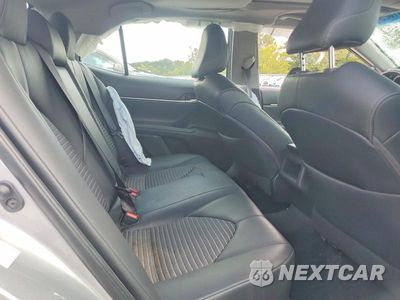 Zdjęcie 10 z 12 samochodu: 2018 TOYOTA CAMRY SE VIN:4T1B11HK1JU648468 - miniatura
