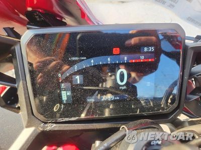 Zdjęcie 7 z 9 samochodu: 2025 HONDA CBR500 RA VIN:MLHPC7054S5101930 - miniatura