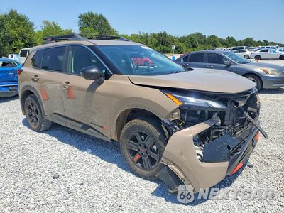 Czwarte zdjęcie samochodu z boku: 2025 NISSAN ROGUE ROCK CREEK VIN:5N1BT3BBXSC766041 - miniatura