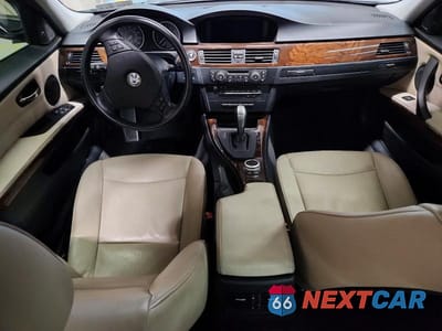 Zdjęcie 8 z 12 samochodu: 2011 BMW 335 XI VIN:WBAPL5G50BNN23705 - miniatura