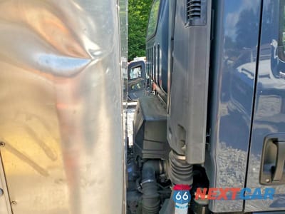 Zdjęcie 11 z 13 samochodu: 2022 ISUZU NRR - BOX TRUCK VIN:JALE5W160N7303533 - miniatura