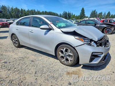 Czwarte zdjęcie samochodu z boku: 2021 KIA FORTE LXS VIN:3KPF24ADXME403316 - miniatura