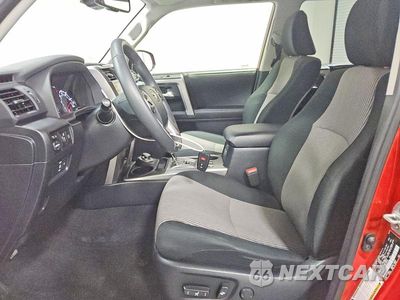 Zdjęcie 7 z 13 samochodu: 2024 TOYOTA 4RUNNER SR5 VIN:JTEMU5JR0R6278130 - miniatura
