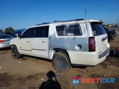 Drugie zdjęcie samochodu z przodu: 2018 GMC YUKON XL DENALI VIN:1GKS2HKJ3JR381559 - miniatura