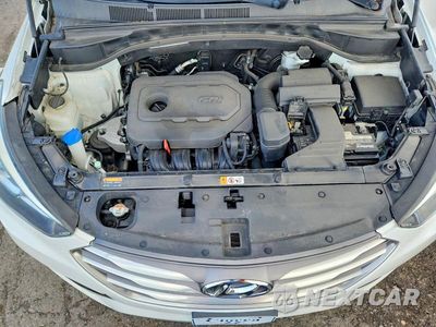 Zdjęcie 12 z 14 samochodu: 2017 HYUNDAI SANTA FE SPORT 2.4L VIN:5NMZUDLBXHH033258 - miniatura