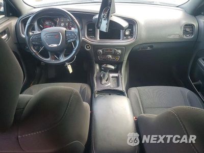 Zdjęcie 8 z 12 samochodu: 2017 DODGE CHARGER R/T VIN:2C3CDXCT6HH652956 - miniatura
