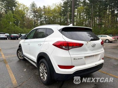 Trzecie zdjęcie samochodu z tyłu: 2018 HYUNDAI TUCSON SEL VIN:KM8J3CA41JU714885 - miniatura