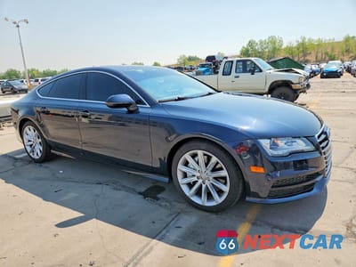 Czwarte zdjęcie samochodu z boku: 2013 AUDI A7 PRESTIGE VIN:WAU2GAFC1DN026480 - miniatura