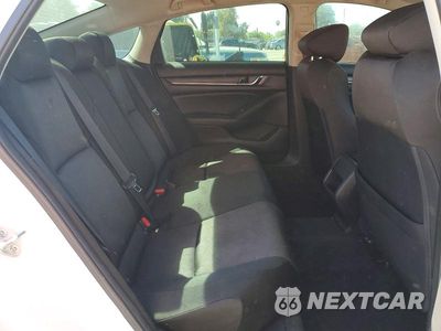 Zdjęcie 10 z 12 samochodu: 2021 HONDA ACCORD LX VIN:1HGCV1F1XMA011657 - miniatura