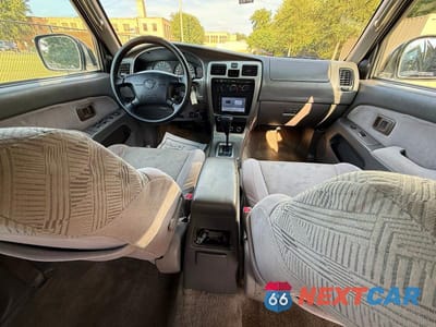 Zdjęcie 9 z 10 samochodu: 2001 TOYOTA 4RUNNER SR5 VIN:JT3GN86R210183685 - miniatura